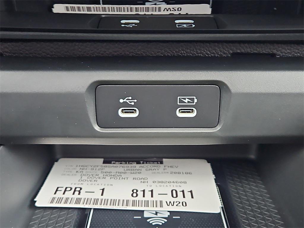 new 2025 Honda Accord Hybrid car, priced at $35,305