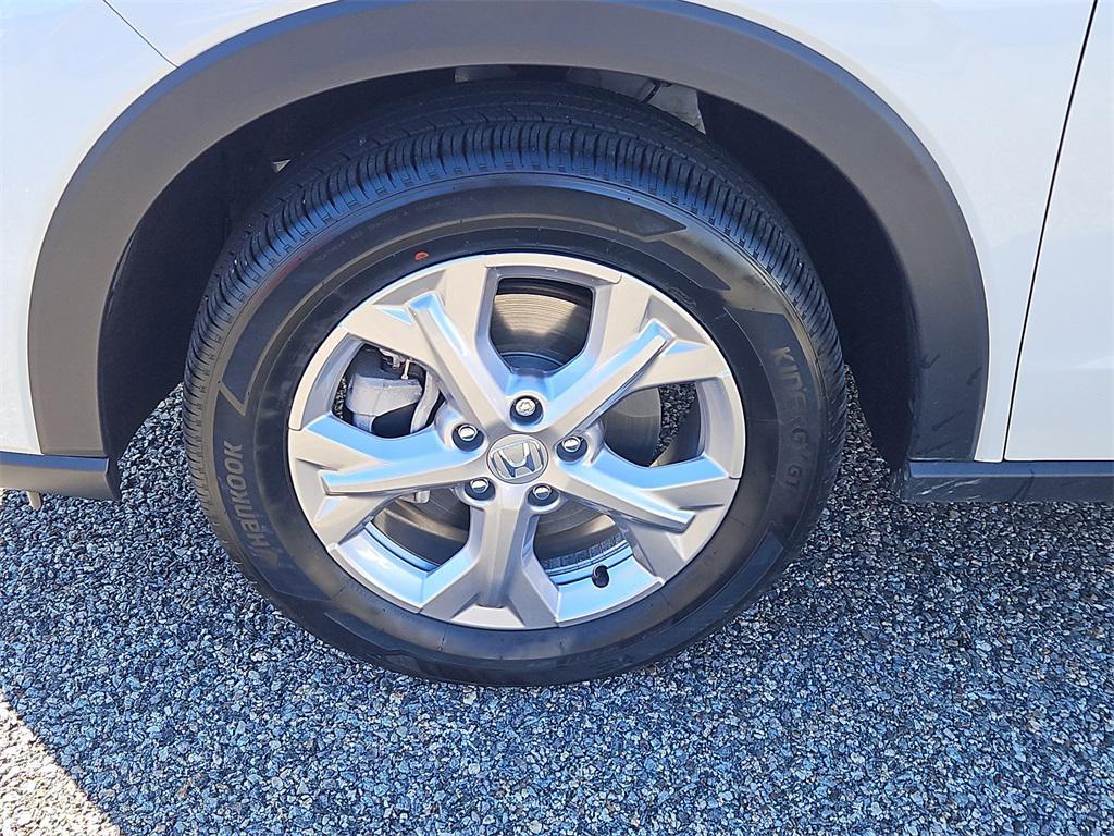 used 2025 Honda HR-V car, priced at $27,887
