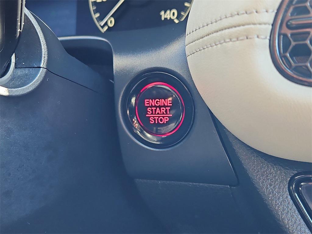 used 2025 Honda HR-V car, priced at $27,887