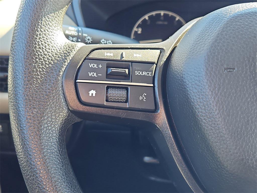 used 2025 Honda HR-V car, priced at $27,887