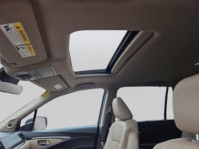 used 2022 Honda Pilot car, priced at $36,487