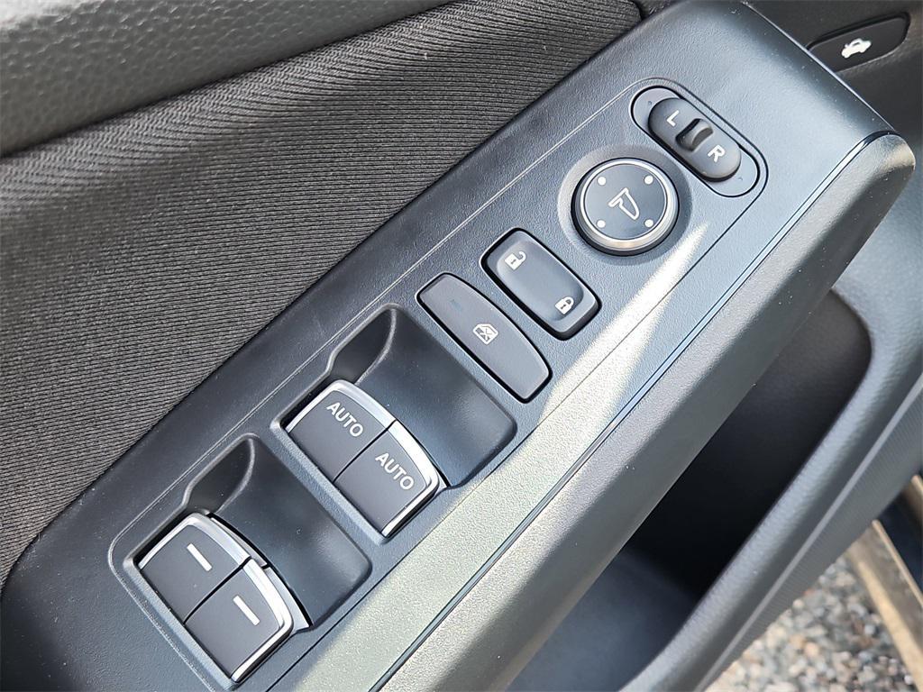 new 2025 Honda Civic Hybrid car, priced at $30,100