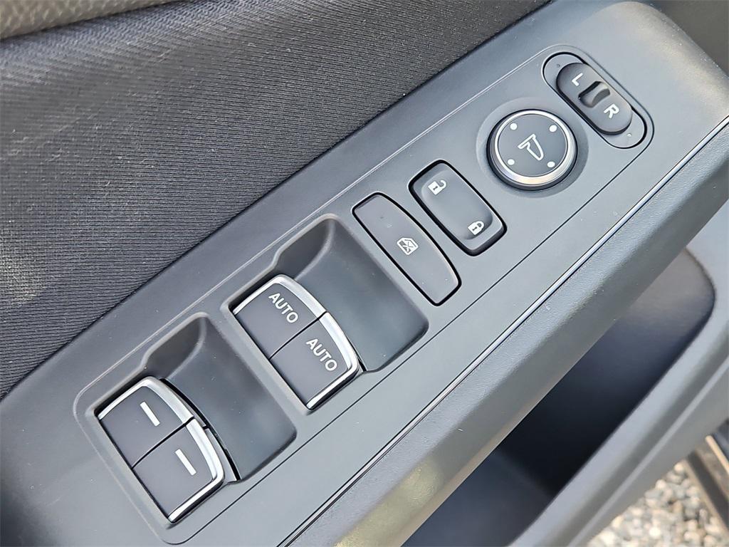 new 2025 Honda Civic Hybrid car, priced at $31,300
