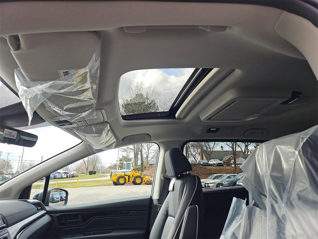 new 2025 Honda Odyssey car, priced at $48,815