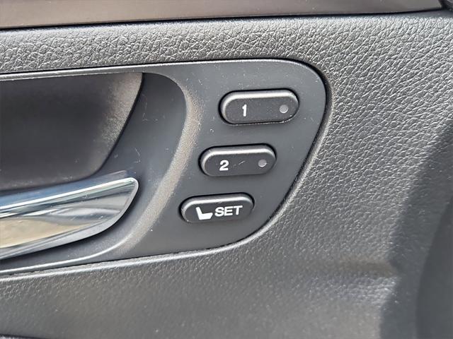 used 2022 Honda Pilot car, priced at $32,387