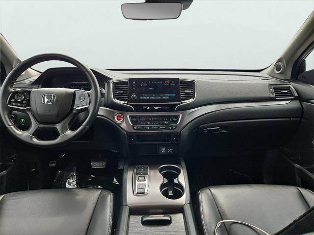used 2022 Honda Pilot car, priced at $32,387
