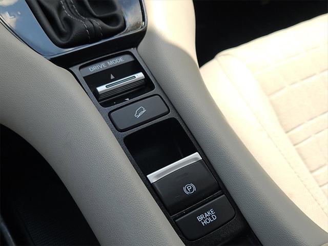 used 2023 Honda HR-V car, priced at $24,987