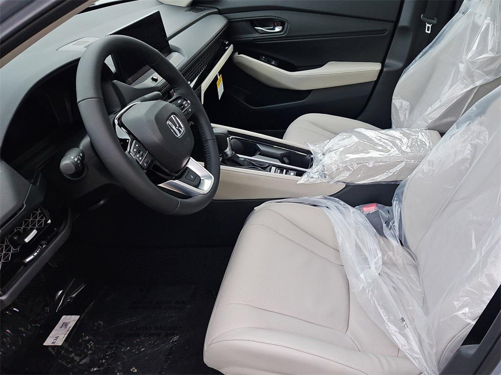 new 2025 Honda Accord Hybrid car, priced at $40,950