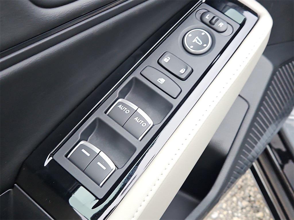 new 2025 Honda Accord Hybrid car, priced at $40,950