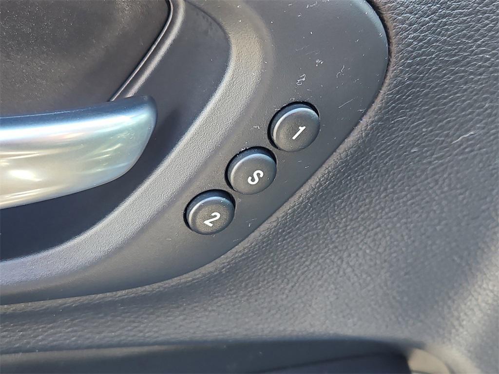used 2019 Jeep Cherokee car, priced at $21,987