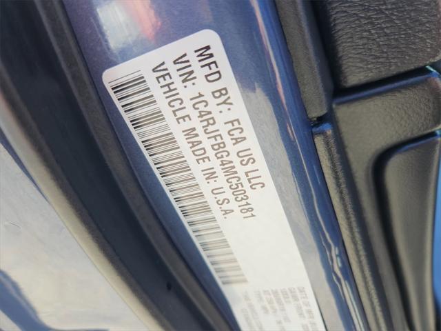 used 2021 Jeep Grand Cherokee car, priced at $27,987