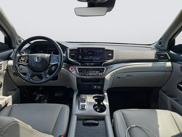 used 2022 Honda Pilot car, priced at $32,987