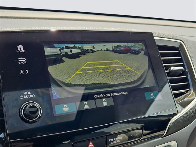used 2022 Honda Pilot car, priced at $32,987