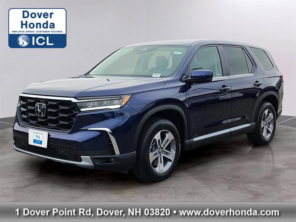 new 2025 Honda Pilot car, priced at $47,095