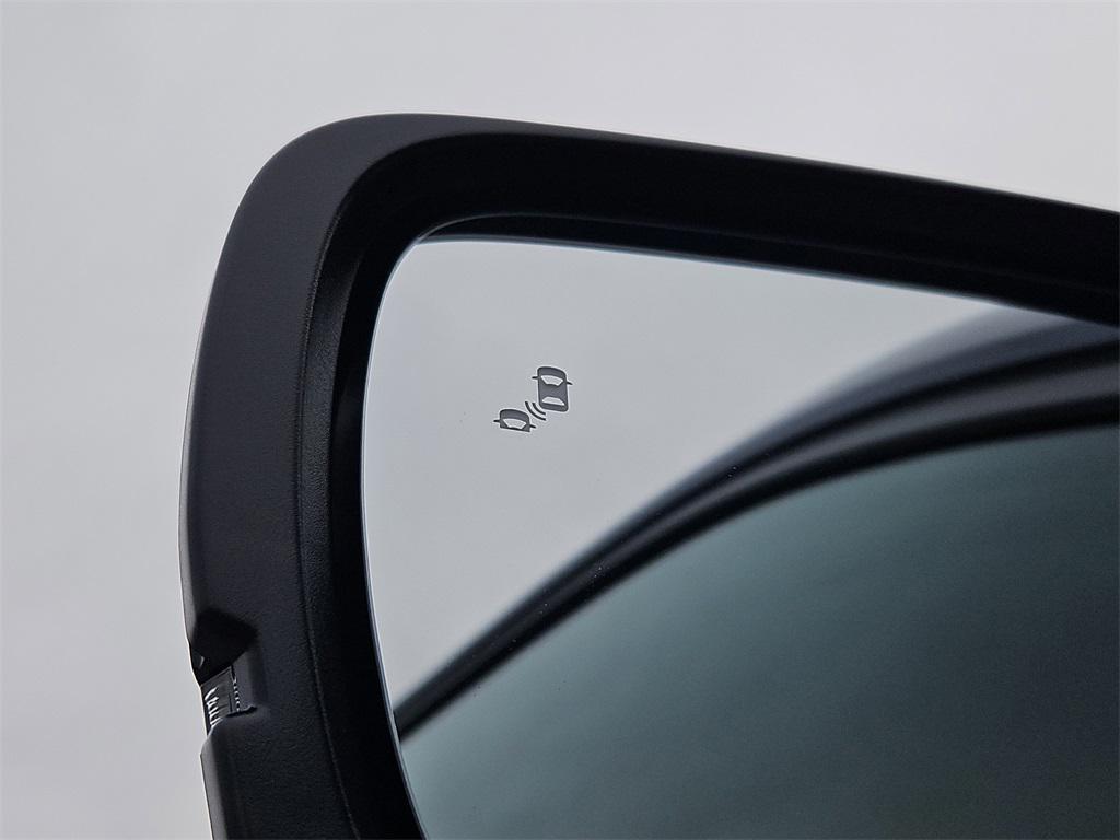 new 2025 Honda Pilot car, priced at $47,095