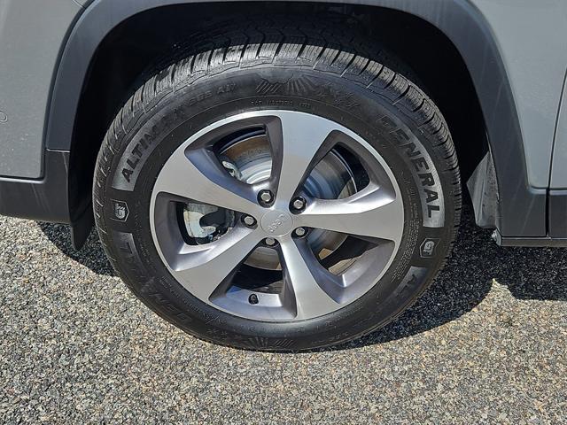 used 2021 Jeep Cherokee car, priced at $25,987