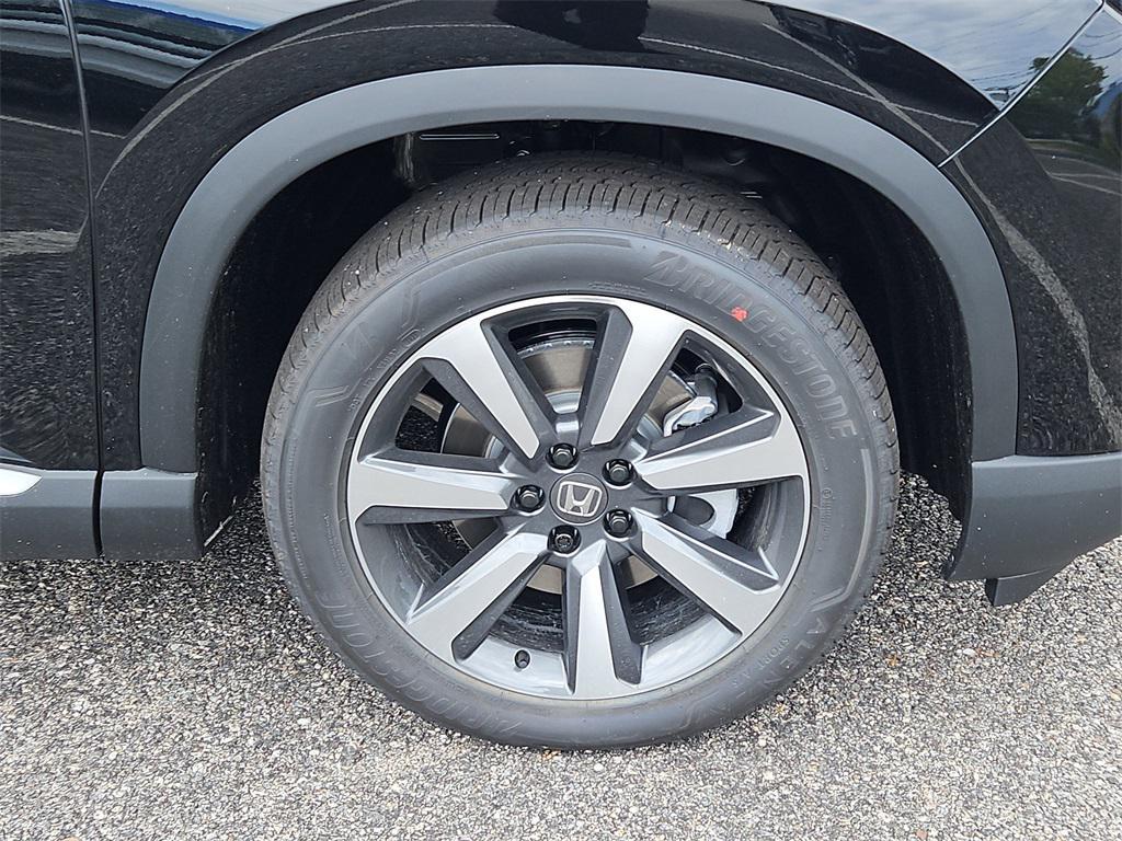 new 2025 Honda Pilot car, priced at $54,530