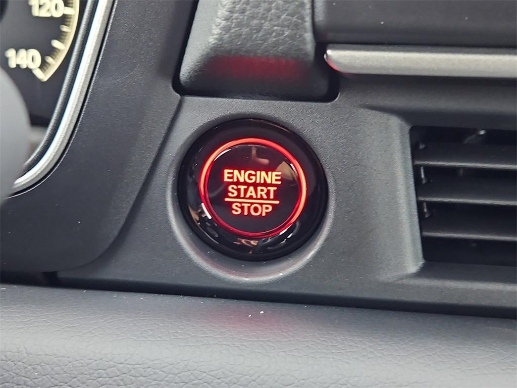 new 2025 Honda Pilot car, priced at $47,095