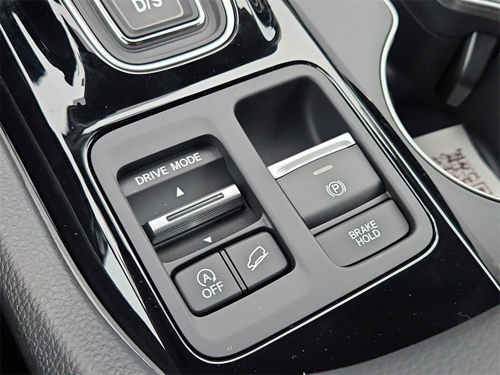 new 2025 Honda Pilot car, priced at $47,095