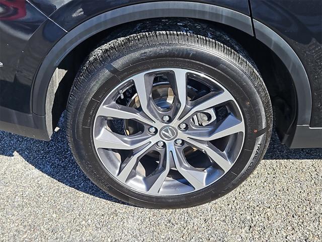 used 2022 Acura MDX car, priced at $39,626