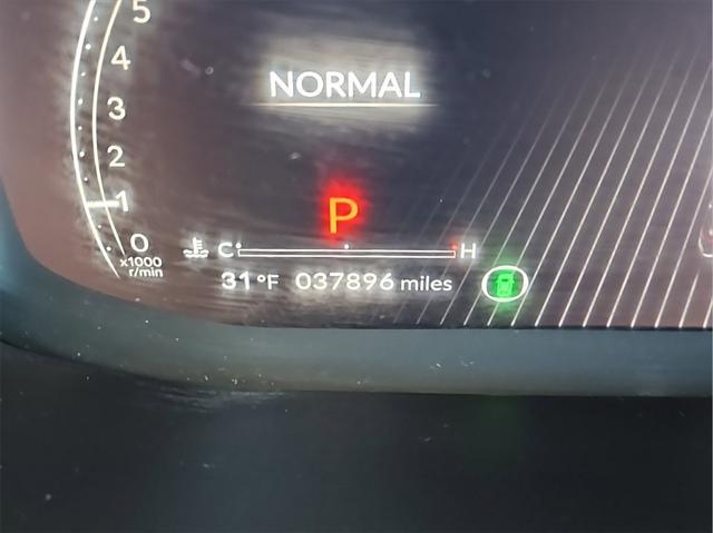 used 2022 Acura MDX car, priced at $39,626