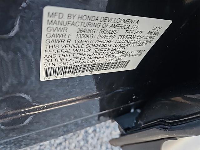 used 2022 Acura MDX car, priced at $39,626