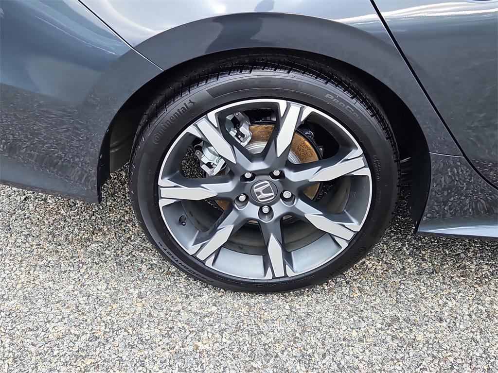 used 2025 Honda Civic Hybrid car, priced at $29,988