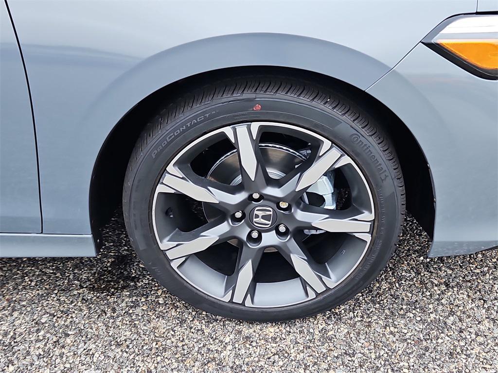 new 2026 Honda Civic Hybrid car, priced at $33,945