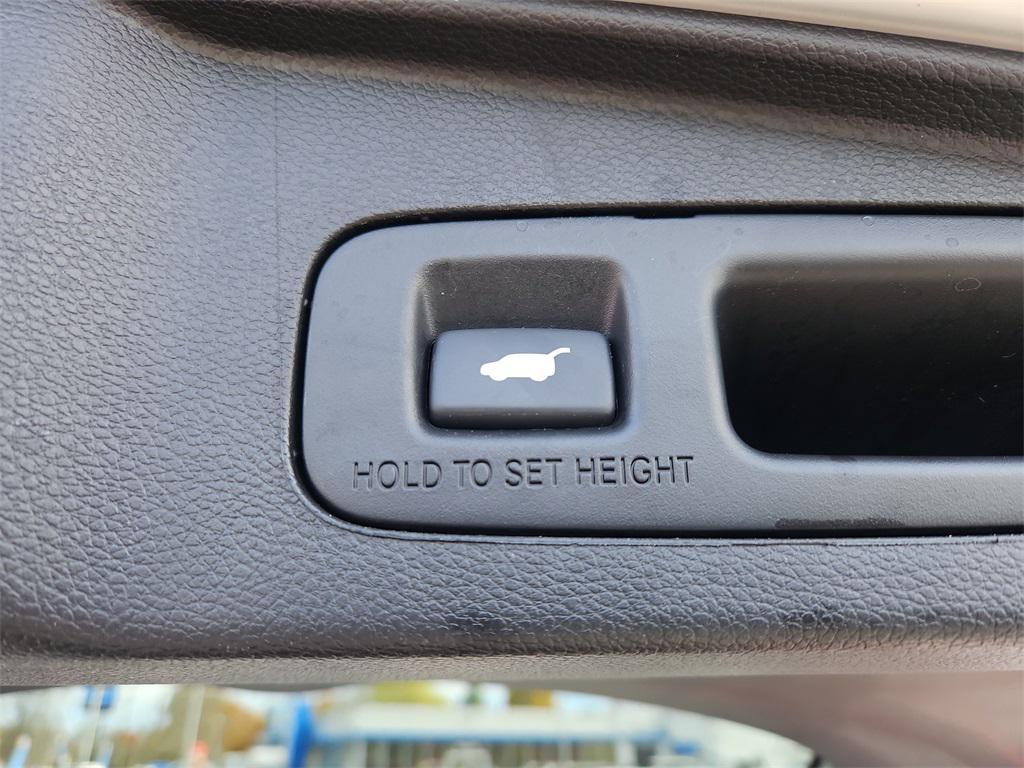 used 2018 Honda CR-V car, priced at $19,987