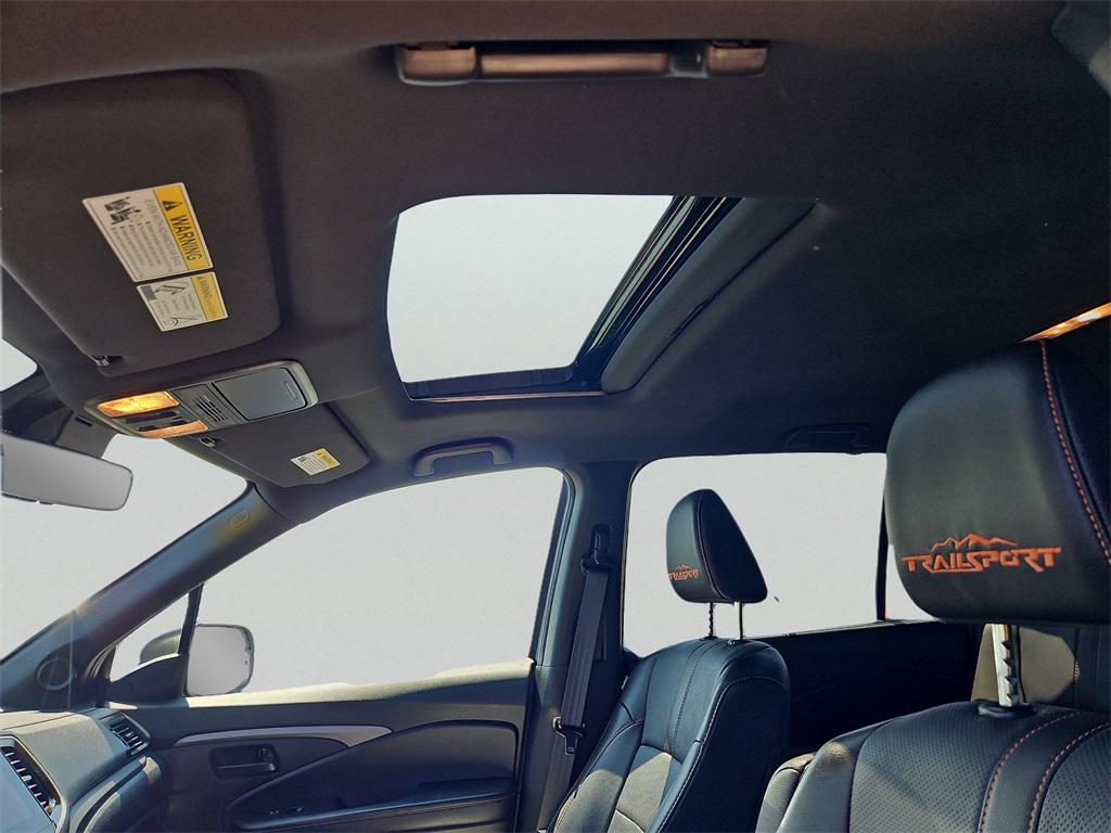 used 2022 Honda Passport car, priced at $34,487