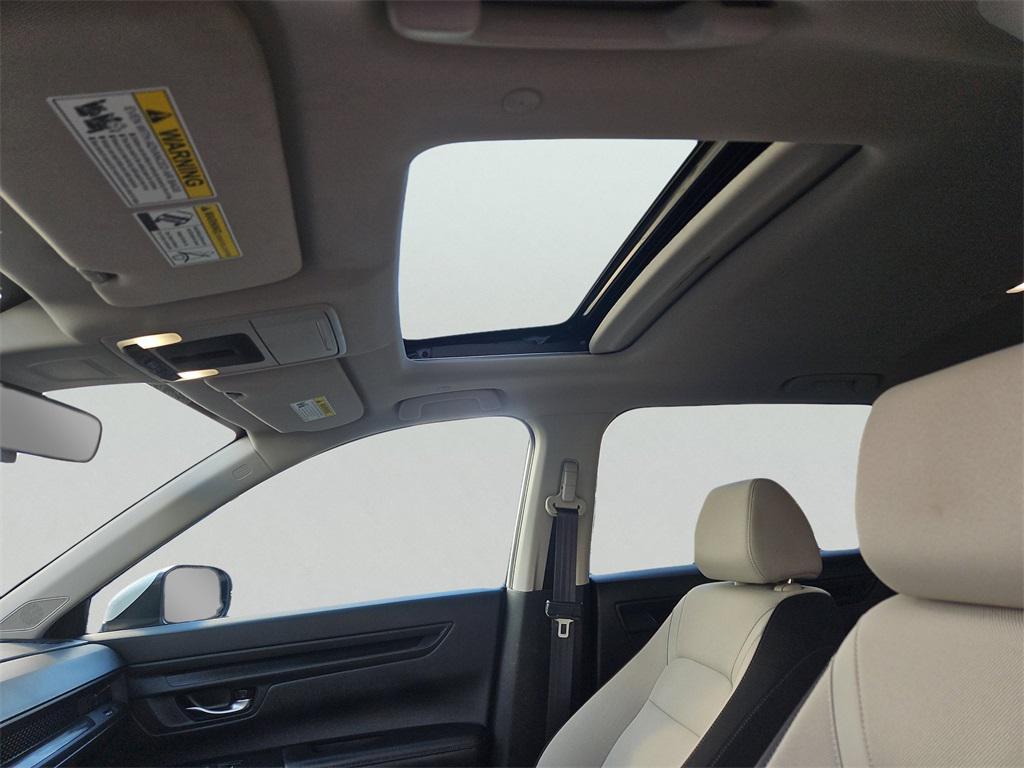 used 2025 Honda CR-V car, priced at $31,066