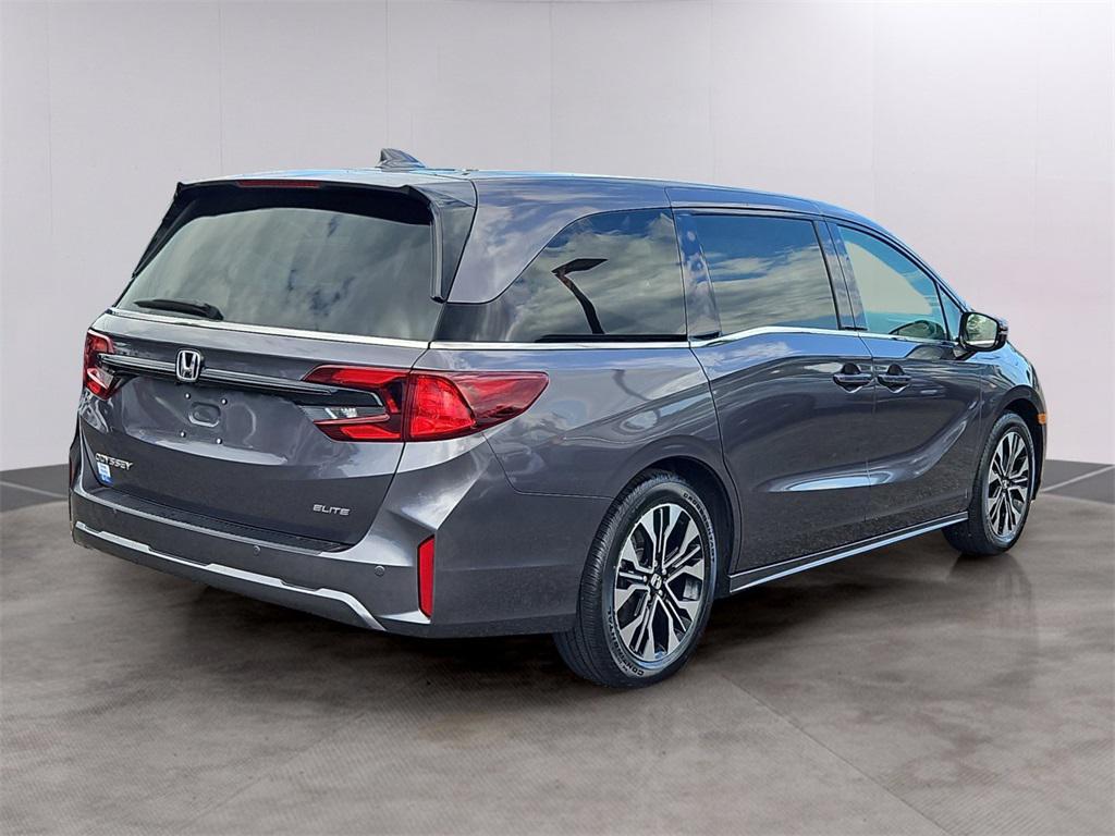 used 2025 Honda Odyssey car, priced at $45,987