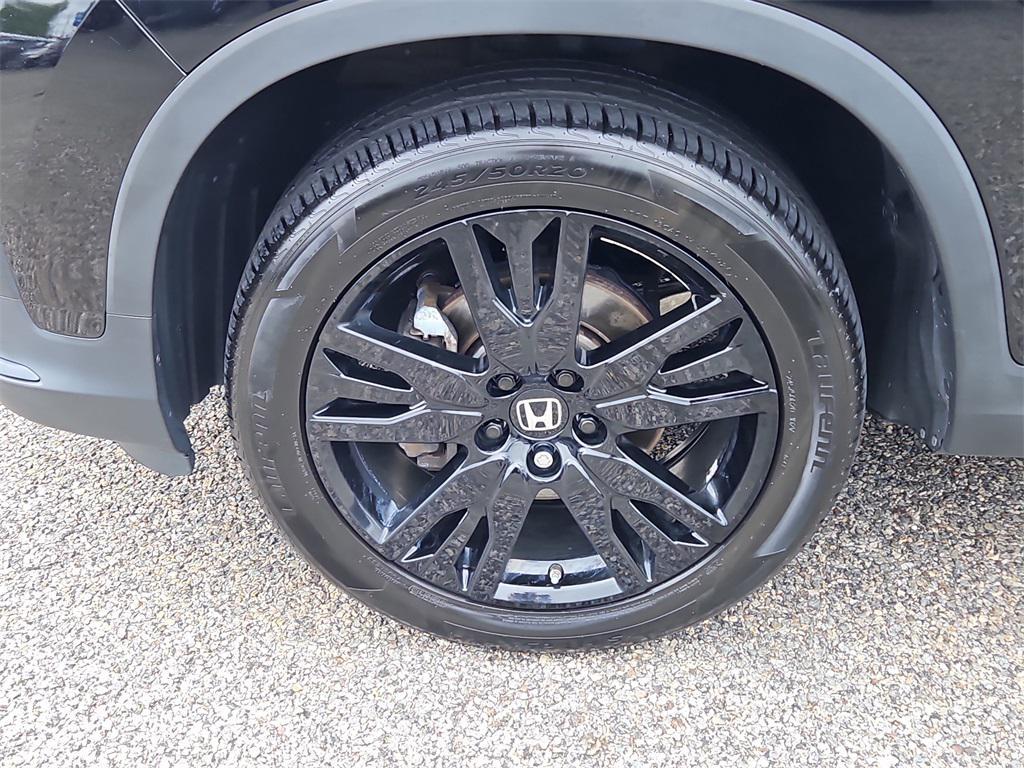 used 2022 Honda Pilot car, priced at $31,487