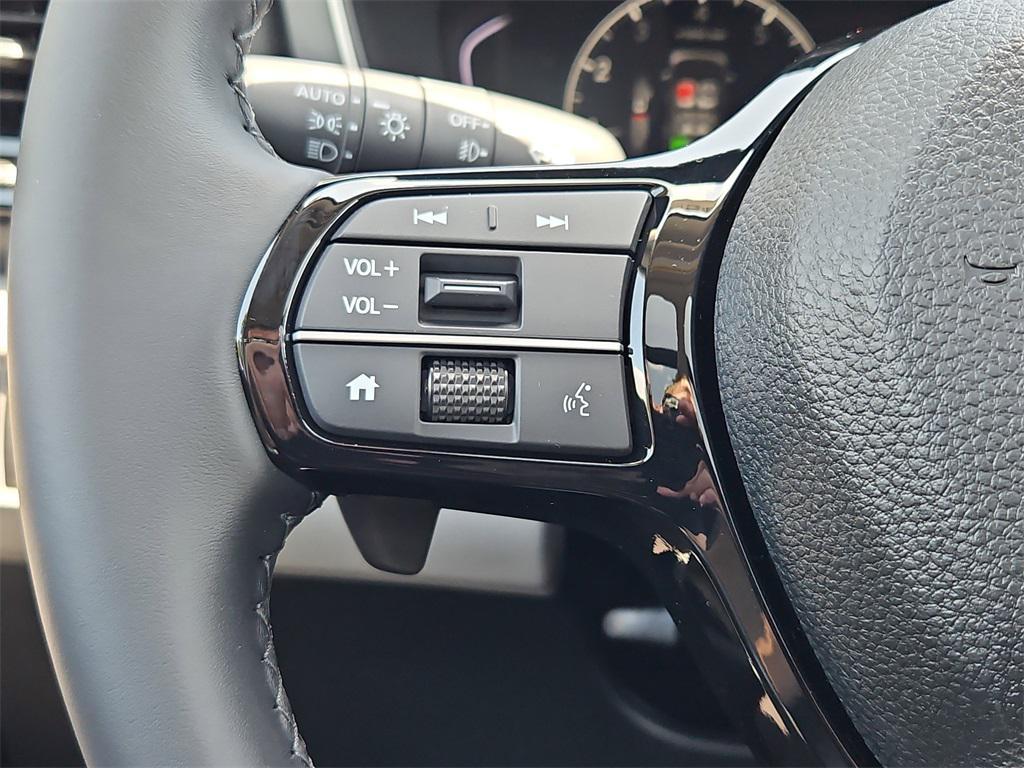 new 2025 Honda Pilot car, priced at $54,255