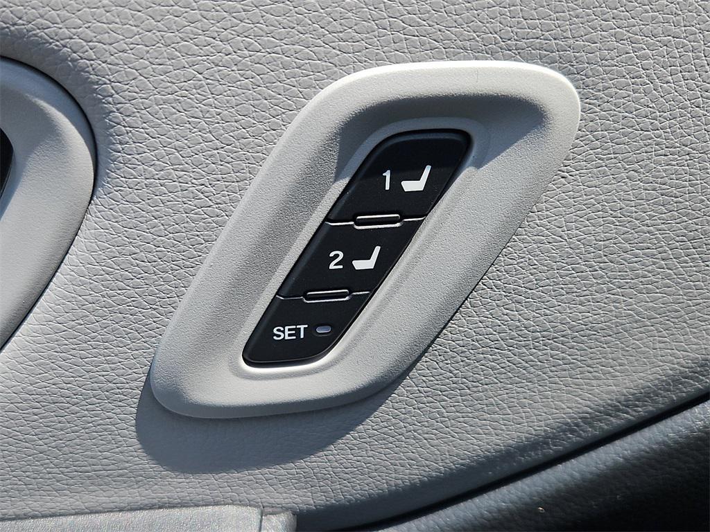 new 2025 Honda Pilot car, priced at $54,255