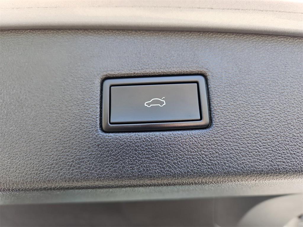 used 2022 Volkswagen Tiguan car, priced at $25,487