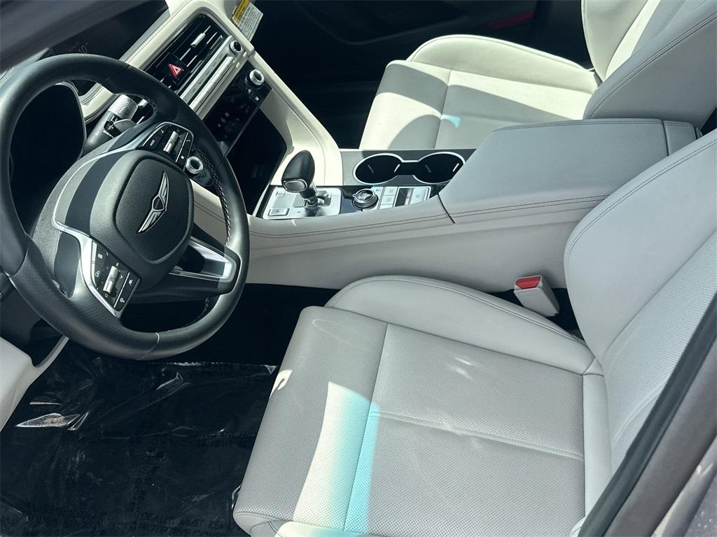 used 2025 Genesis G70 car, priced at $34,599