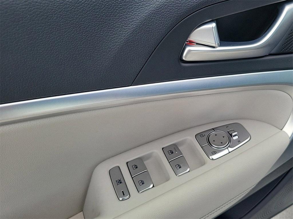 used 2025 Genesis G70 car, priced at $37,963