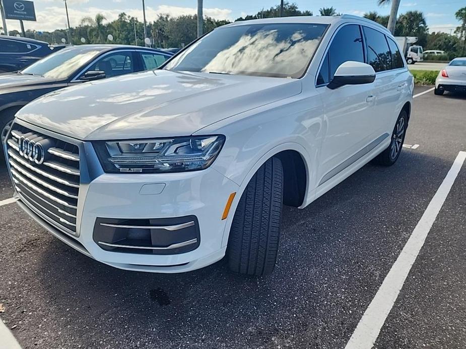 used 2018 Audi Q7 car, priced at $23,995