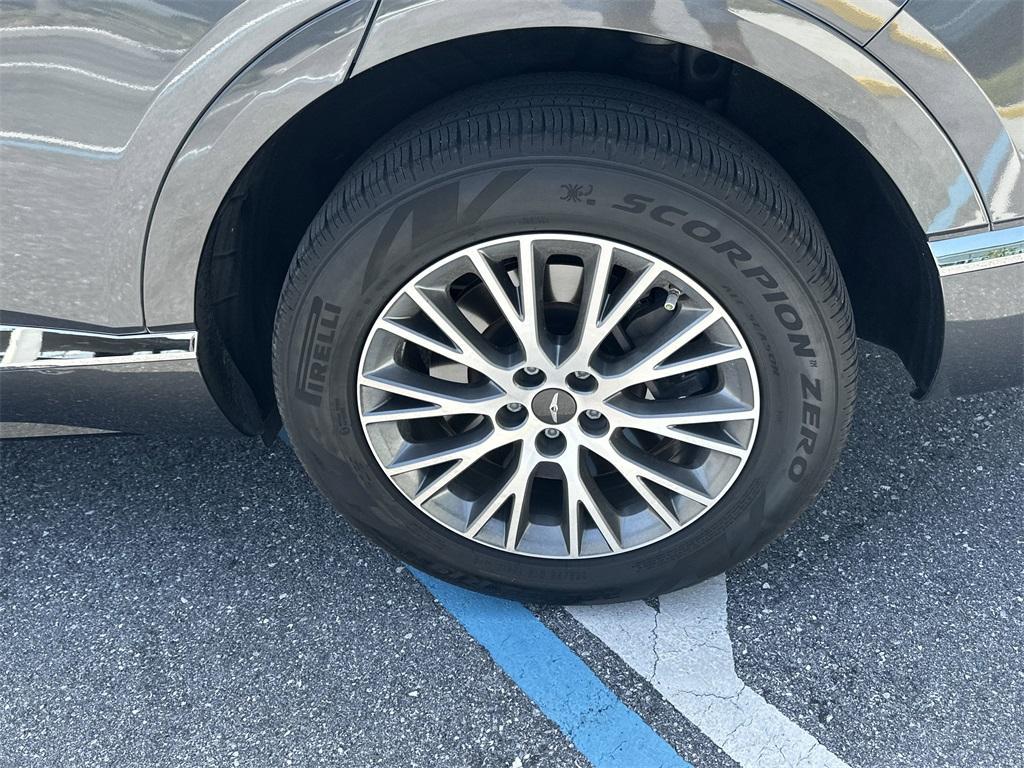 used 2021 Genesis GV80 car, priced at $33,995