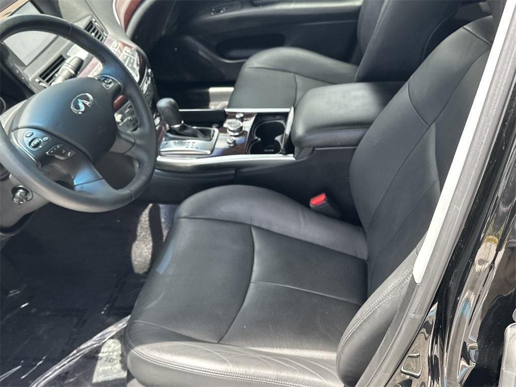 used 2019 INFINITI Q70L car, priced at $23,995