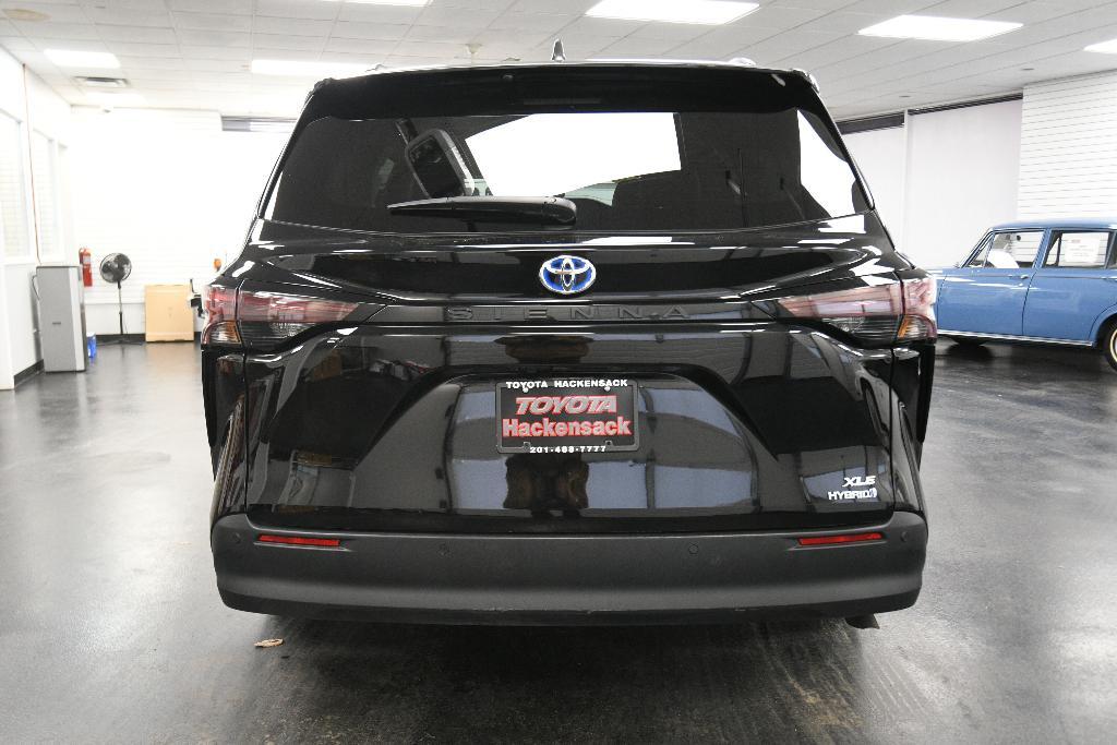 used 2023 Toyota Sienna car, priced at $42,995