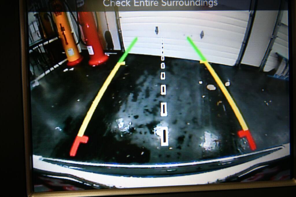 used 2016 Jeep Grand Cherokee car, priced at $14,491