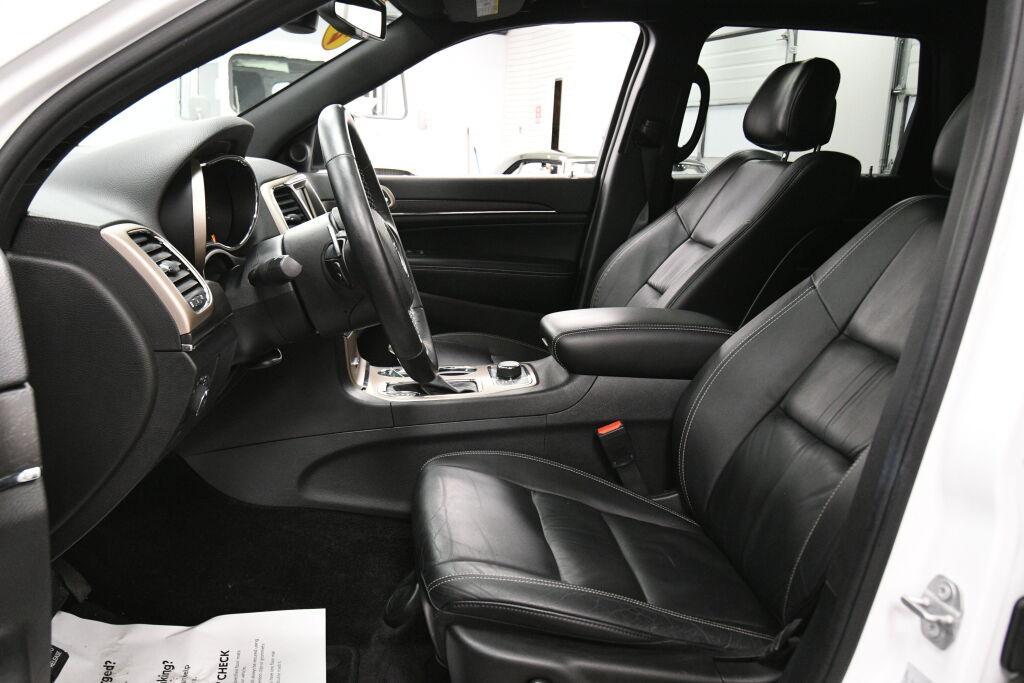 used 2016 Jeep Grand Cherokee car, priced at $14,491