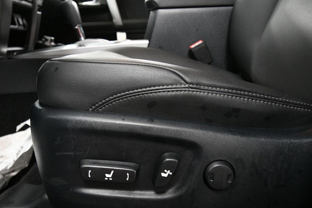 used 2024 Toyota 4Runner car, priced at $39,991