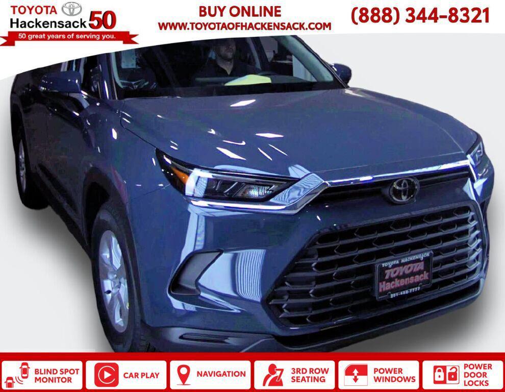 new 2026 Toyota Highlander car, priced at $44,343