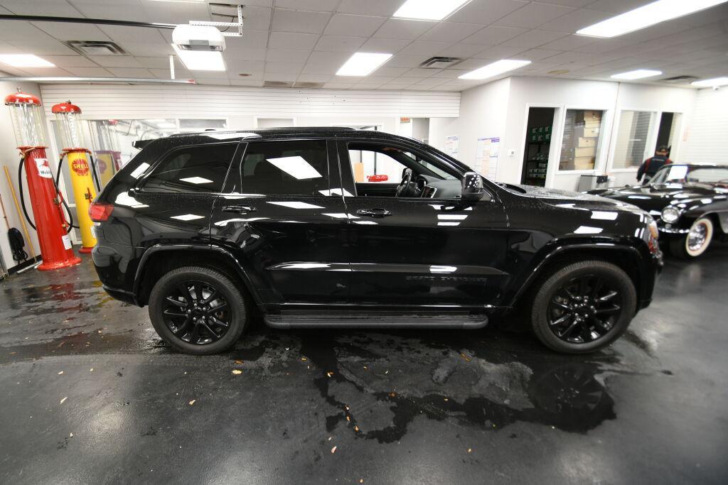 used 2018 Jeep Grand Cherokee car, priced at $18,491
