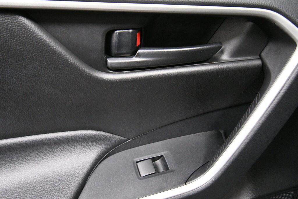 used 2020 Toyota RAV4 car, priced at $23,991