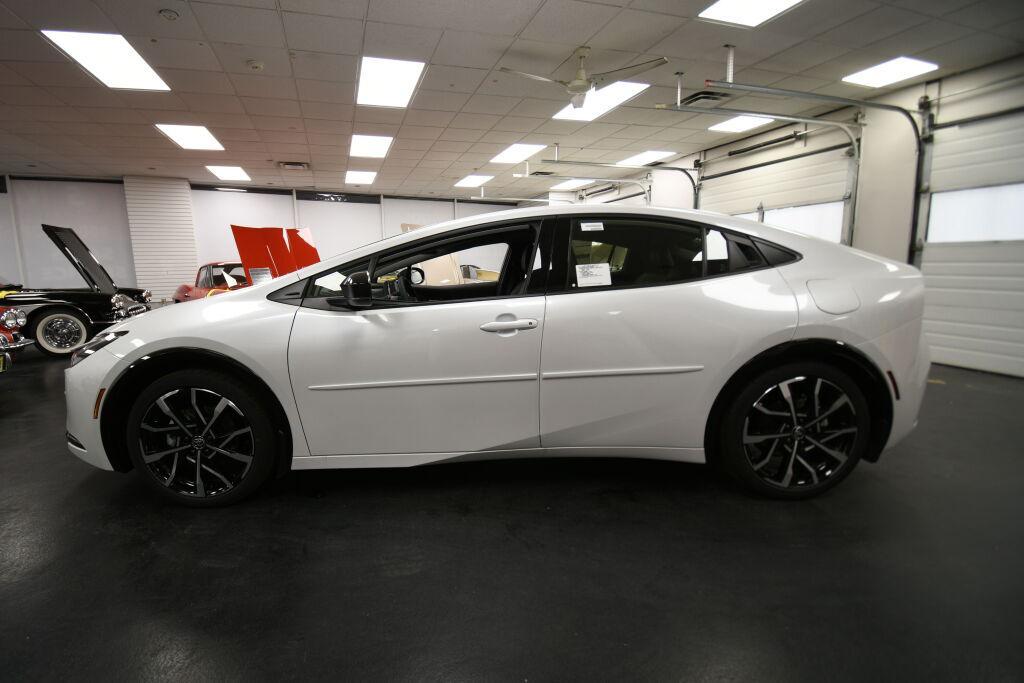 new 2026 Toyota Prius Plug-In Hybrid car, priced at $39,064