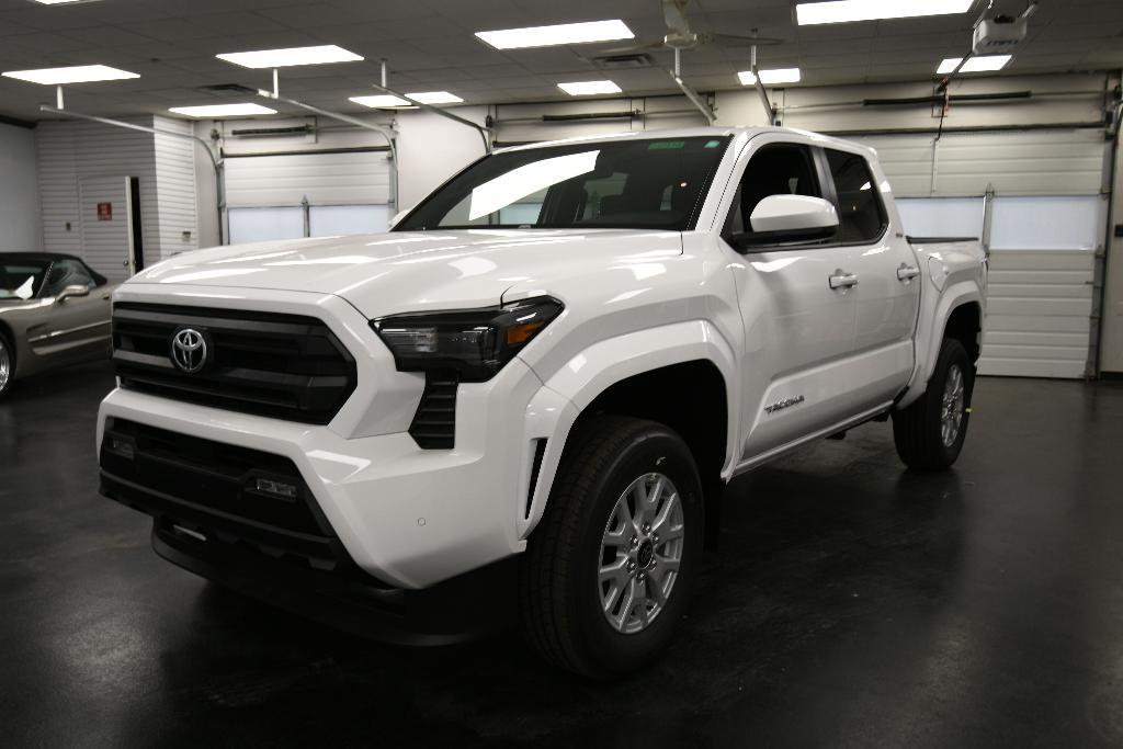 new 2024 Toyota Tacoma car, priced at $43,186